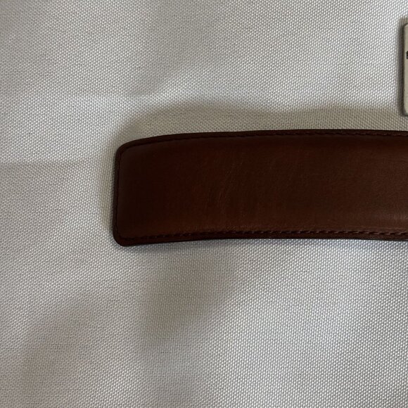 Trafalgar Gavin Mens Brown Leather Belt With Silver Buckle - Picture 3 of 9